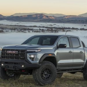 2025 GMC Canyon AT4X AEV in Sterling Metallic