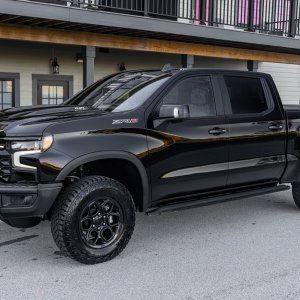 2023 Silverado 1500 ZR2 Bison in Black